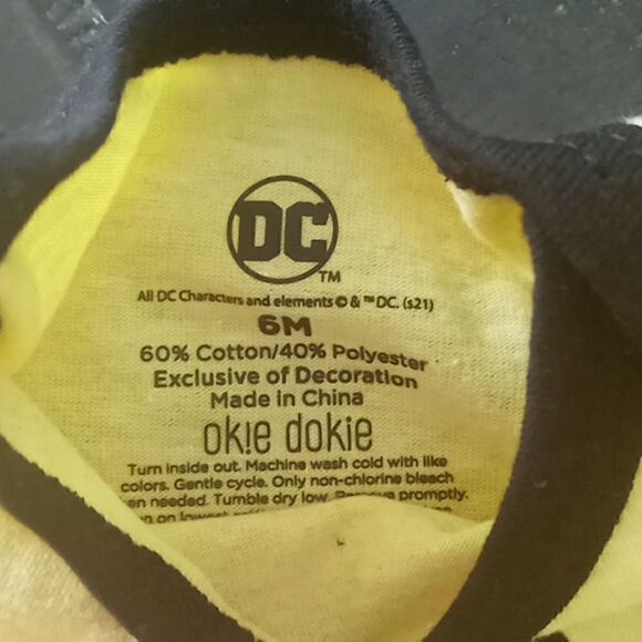 Okie dokie Batman onesie size 6 months - Picture 2 of 3